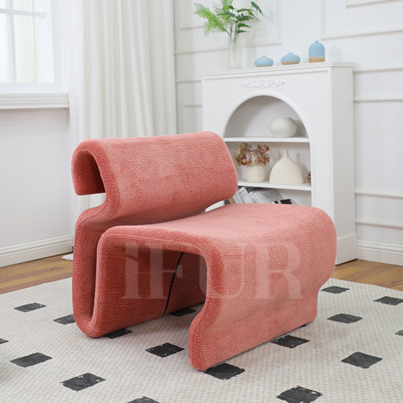 Muse Curve Lounge Chair