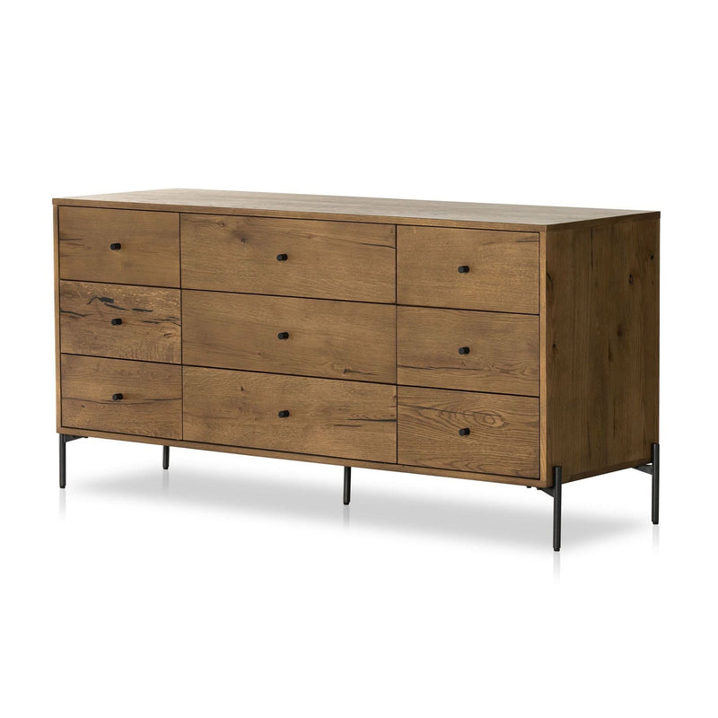 Cashiret 9-Drawer Dresser - Wooden Empiro