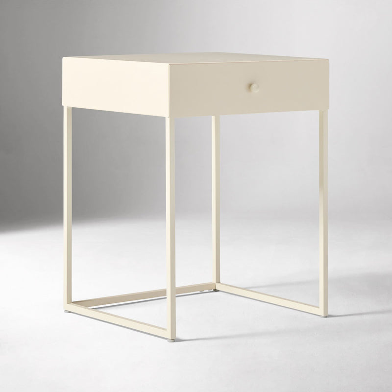 Omered Stylish Side Table - Wooden Empiro