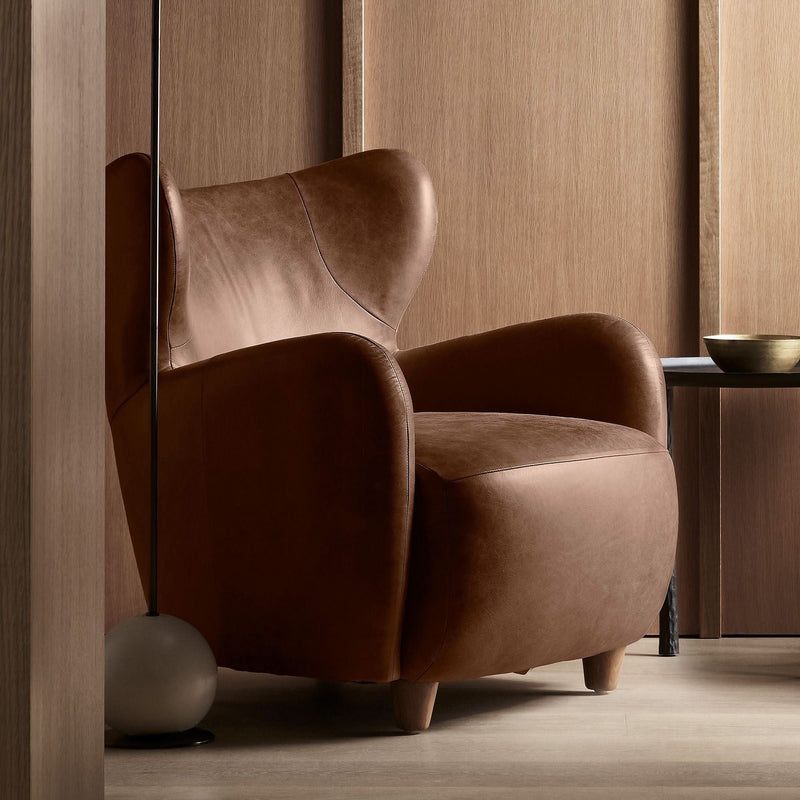 Aanip Wing Leather Chair - Wooden Empiro