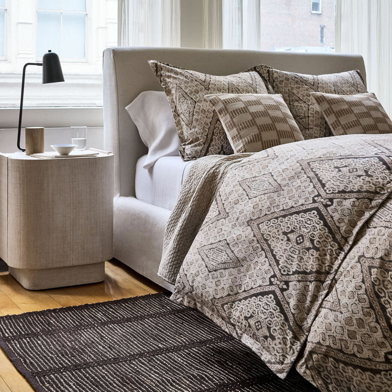 Siraazan Painted Raffia Bedside Table - Wooden Empiro