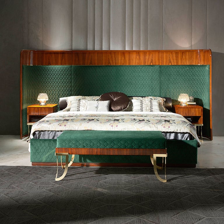 Genteel Wooden Empiro Modern Wood Bed in Gloss finish