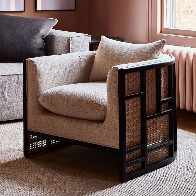 Meniaan Upholstered Grid Back Chair - Wooden Empiro