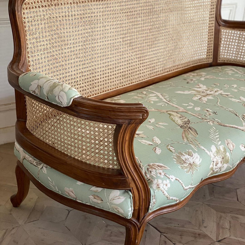 Classic Louis XV sofa with wicker