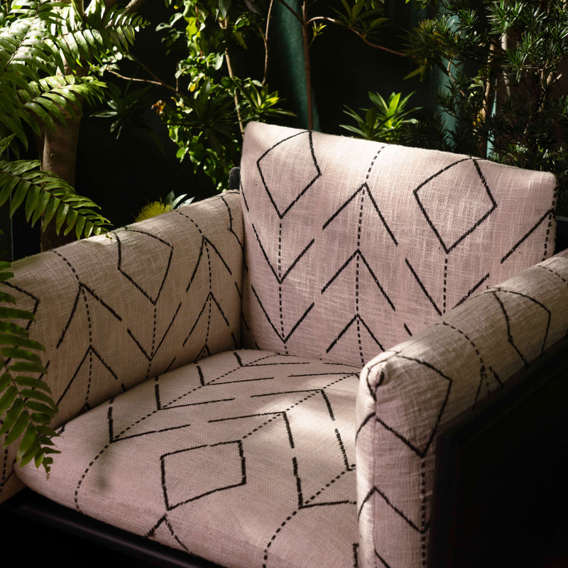 Aravali Lounge Chair