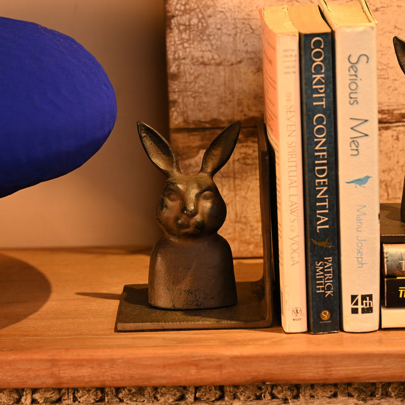 Hare Bookends