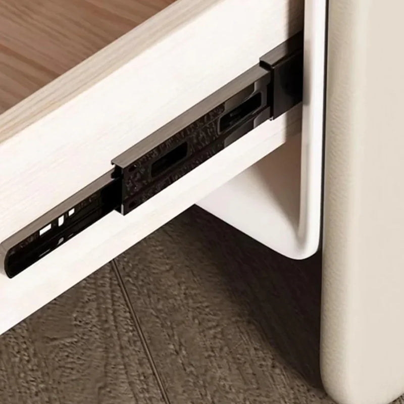 Giggy Modern Bedside Table - Wooden Empiro