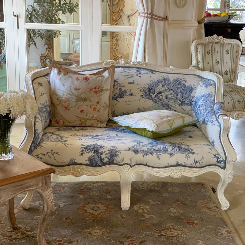 Petite Louis XV canapé / sofa