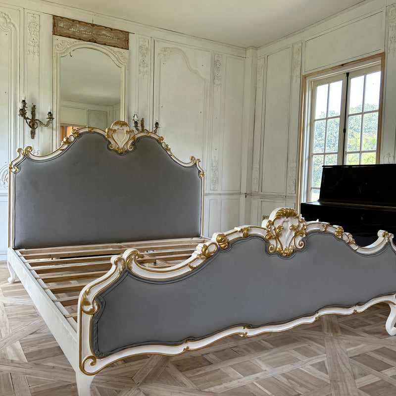Elegant Louis XV bed with subtle details