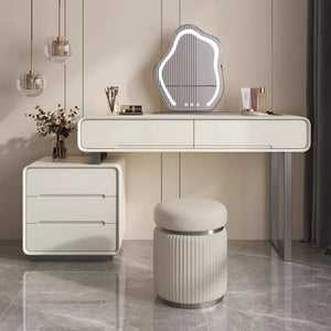 - Wooden Empiro