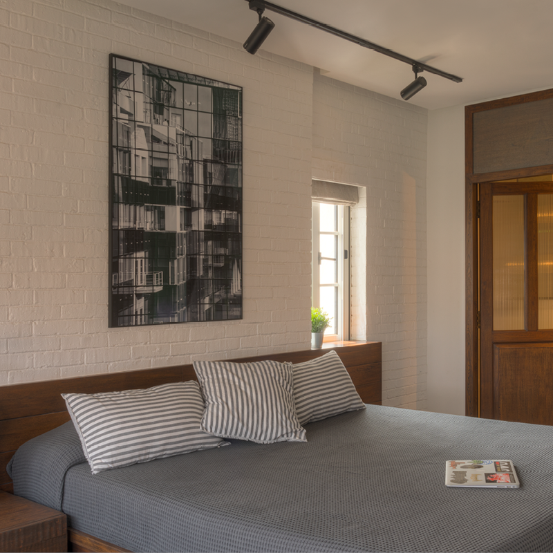 Colaba Bed