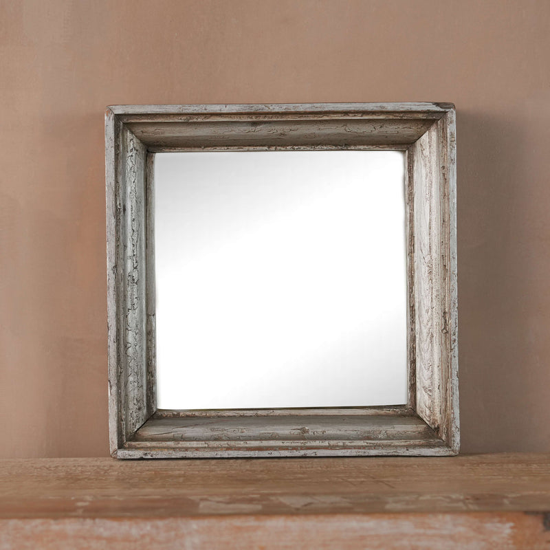 Pearly Mirror