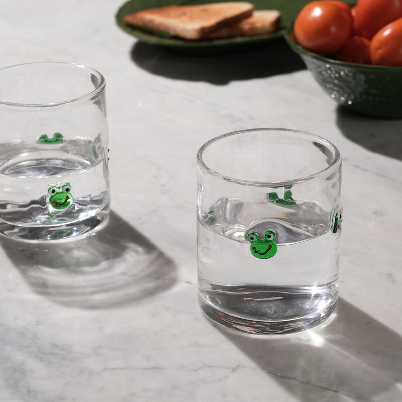 Anura Glass