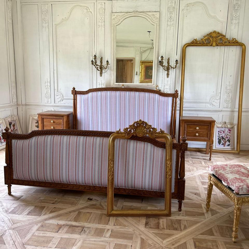 Louis XVI bed with the most sleek silhouette~