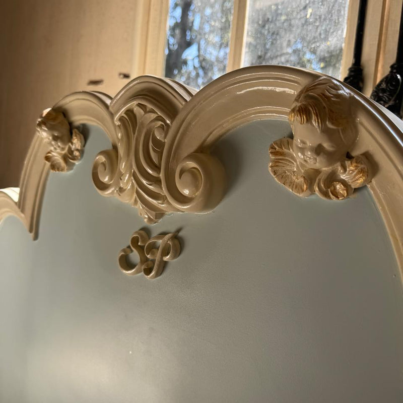 Elegant Four poster bed with Cherubs~