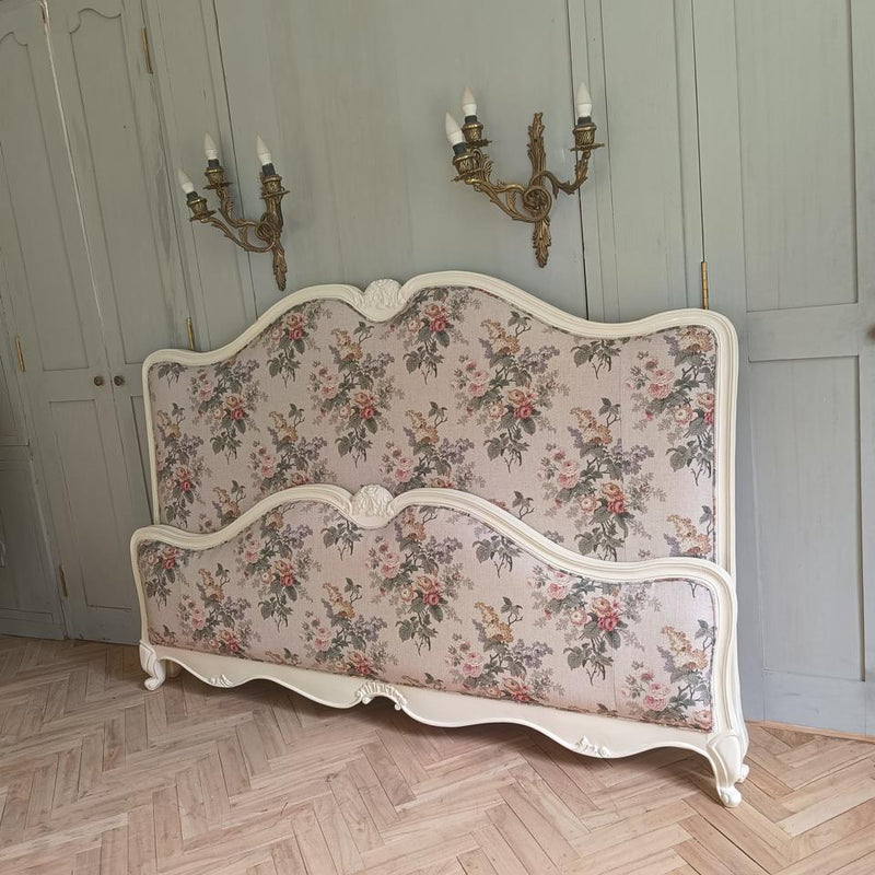 The classic Louis XV bed~
