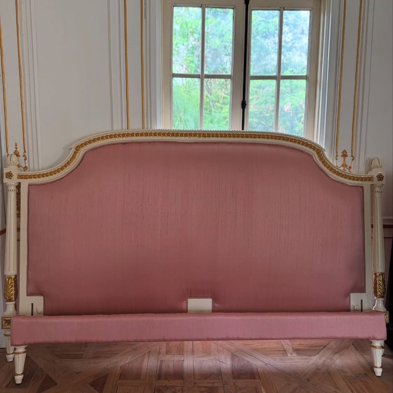 Delicate Louis XVI bed~