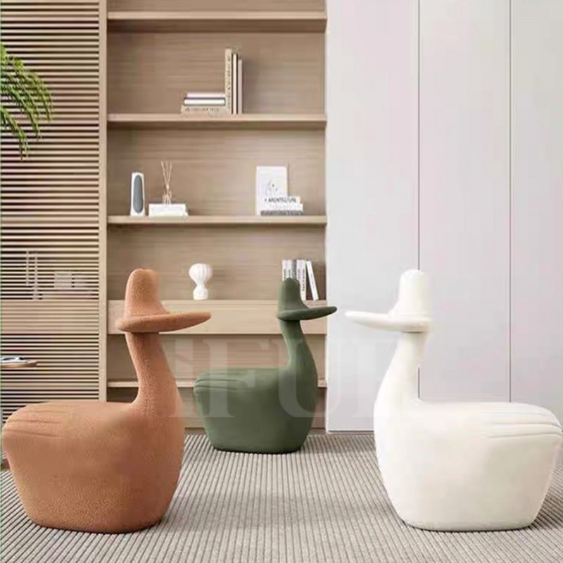 The Duckling Kids Chair