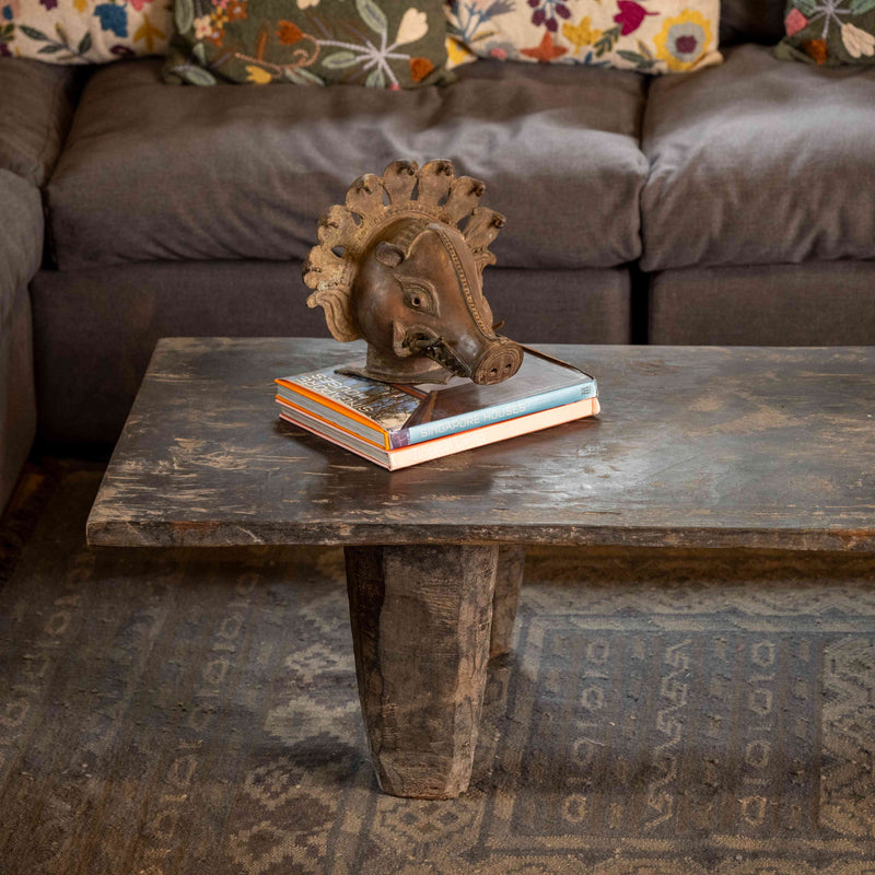 Naga coffee table