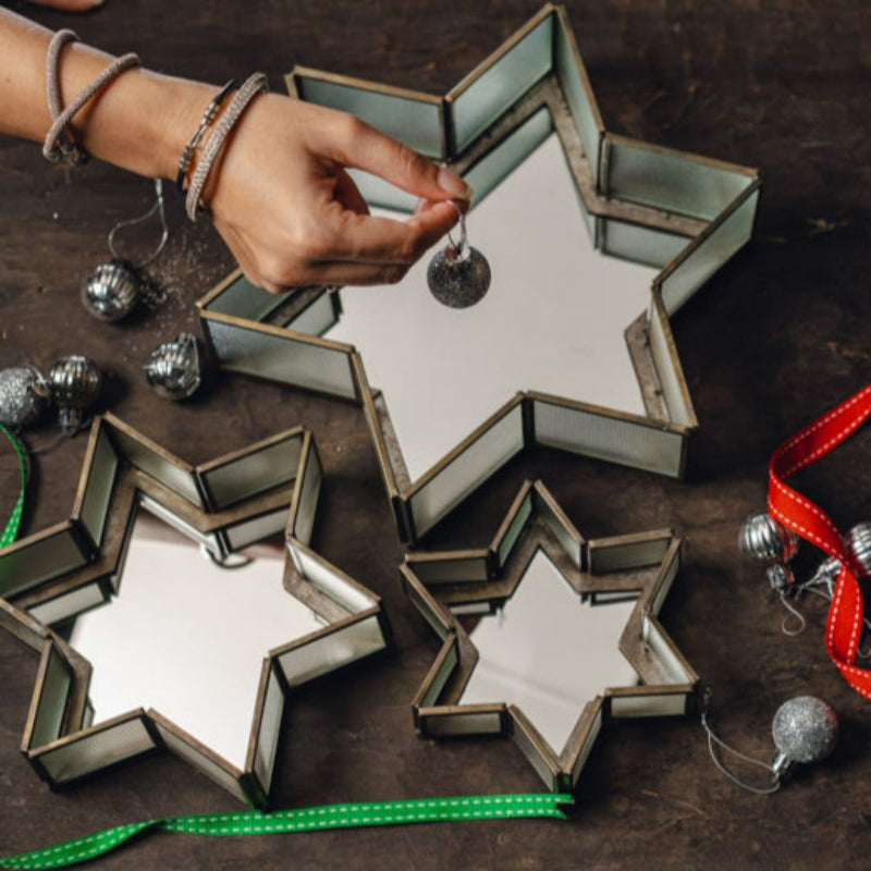 Star Tray With Mirror Base