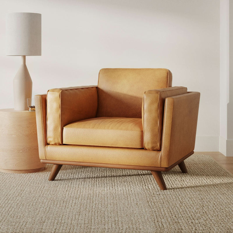 Wunned Leather Chair - Wooden Empiro